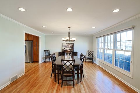 Tiny photo for 3935 Russett Lane, Northbrook, IL 60062 (MLS # 12578861)