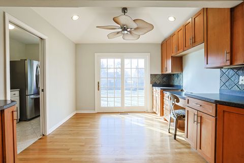 Tiny photo for 3935 Russett Lane, Northbrook, IL 60062 (MLS # 12578861)