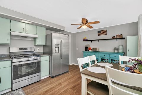 Tiny photo for 104 S Osceola Street, Minooka, IL 60447 (MLS # 12520471)