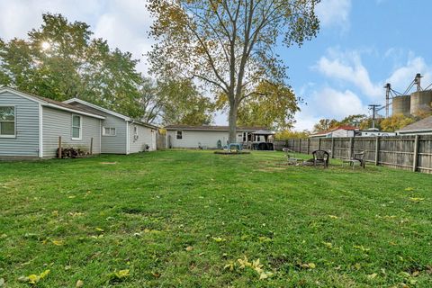 Tiny photo for 104 S Osceola Street, Minooka, IL 60447 (MLS # 12520471)