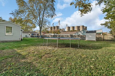 Tiny photo for 104 S Osceola Street, Minooka, IL 60447 (MLS # 12520471)