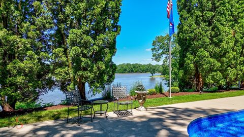 Tiny photo for 524 E Van Buren Street, Ottawa, IL 61350 (MLS # 12394144)