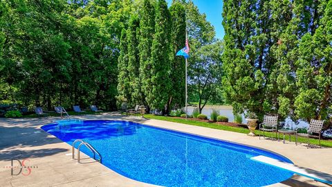 Tiny photo for 524 E Van Buren Street, Ottawa, IL 61350 (MLS # 12394144)