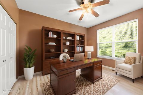 Tiny photo for 621 Mansfield Way, Oswego, IL 60543 (MLS # 12468325)