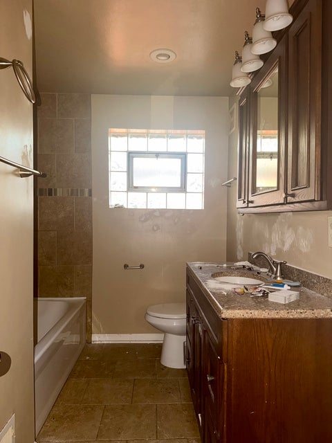 Tiny photo for 14404 Ingleside Avenue, Dolton, IL 60419 (MLS # 12789472)