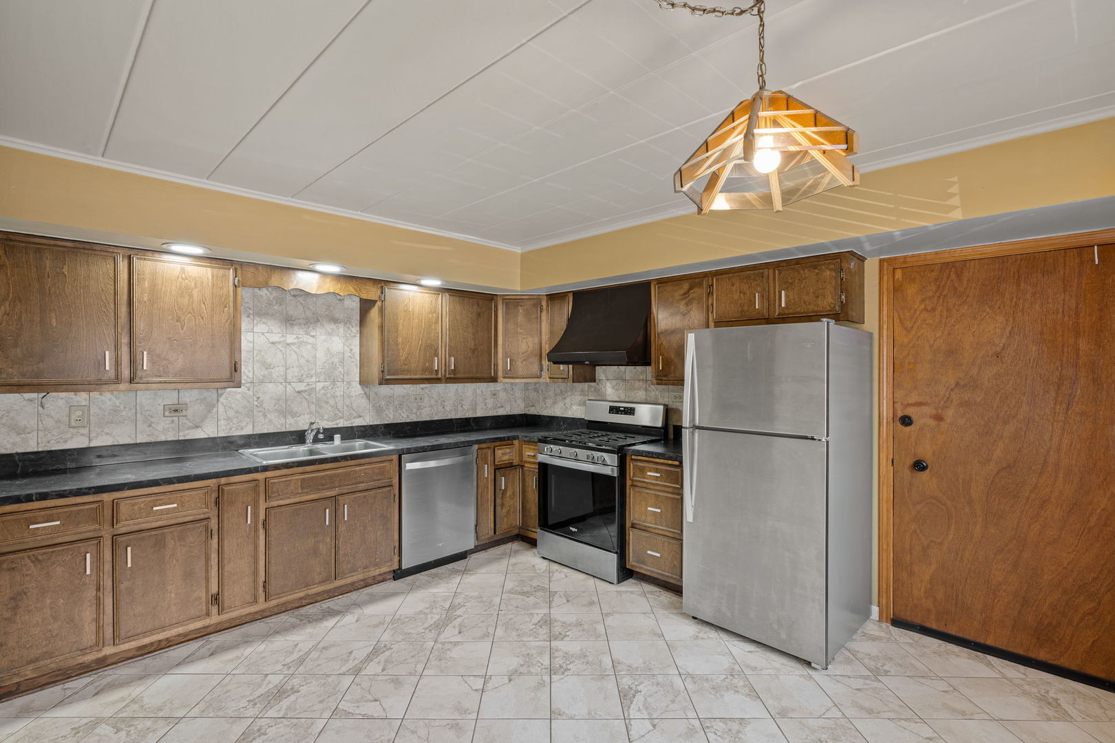 1039 N Harlem Avenue 1SC