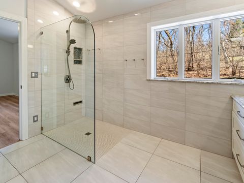 Tiny photo for 203 Valley Drive, Oakwood Hills, IL 60013 (MLS # 12587394)