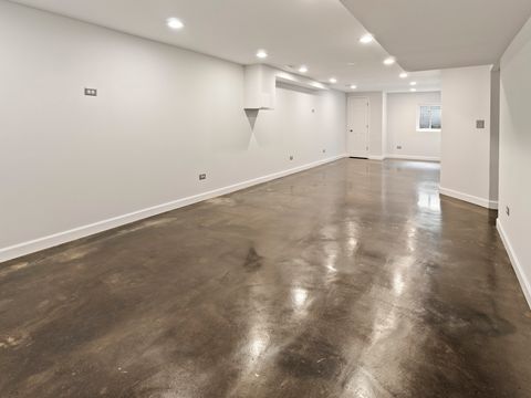 Tiny photo for 203 Valley Drive, Oakwood Hills, IL 60013 (MLS # 12587394)