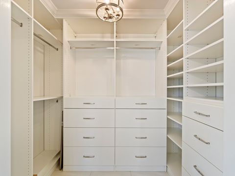 Tiny photo for 203 Valley Drive, Oakwood Hills, IL 60013 (MLS # 12587394)