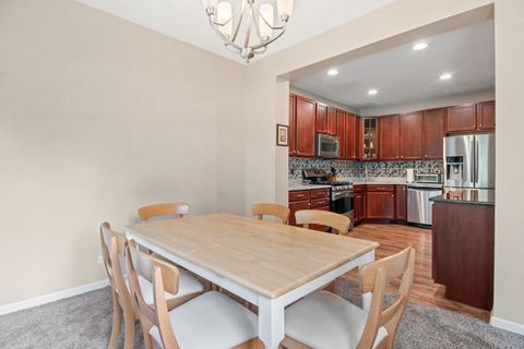 Tiny photo for 1282 Newport Circle, Pingree Grove, IL 60140 (MLS # 12682579)