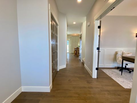 Tiny photo for 3913 Jade Drive, Champaign, IL 61822 (MLS # 12549312)