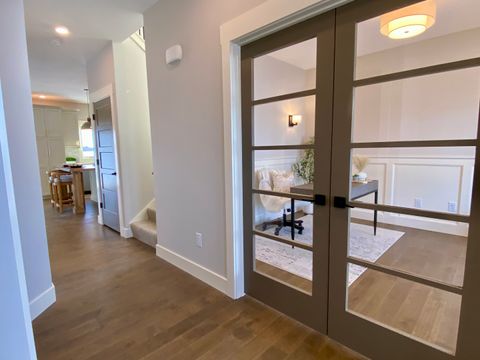 Tiny photo for 3913 Jade Drive, Champaign, IL 61822 (MLS # 12549312)