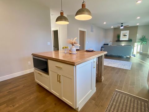 Tiny photo for 3913 Jade Drive, Champaign, IL 61822 (MLS # 12549312)