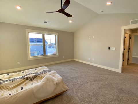 Tiny photo for 3913 Jade Drive, Champaign, IL 61822 (MLS # 12549312)