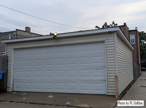 Tiny photo for 4331 S Evans Avenue, Chicago, IL 60653 (MLS # 12489891)