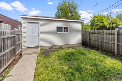 Tiny photo for 4331 S Evans Avenue, Chicago, IL 60653 (MLS # 12489891)