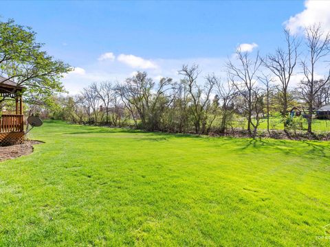 Tiny photo for 22898 N Foxtail Drive, Kildeer, IL 60047 (MLS # 12603760)