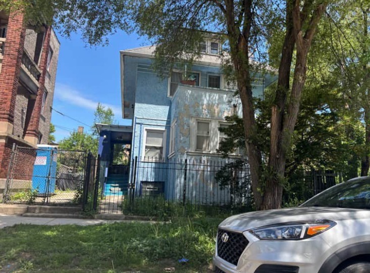 5460 W Fulton Street
