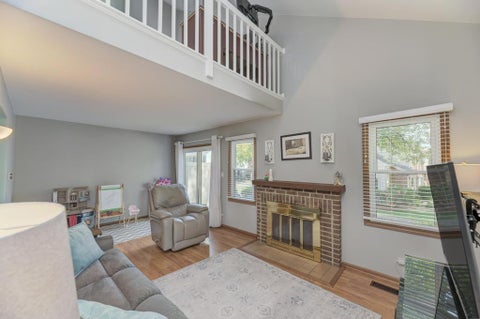Tiny photo for 167 Bright Ridge Drive, Schaumburg, IL 60194 (MLS # 12782773)