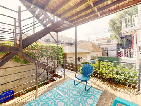 Tiny photo for 945 N Honore Street #1, Chicago, IL 60622 (MLS # 12565593)