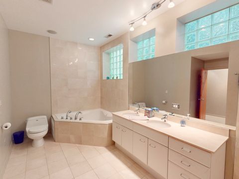 Tiny photo for 945 N Honore Street #1, Chicago, IL 60622 (MLS # 12565593)