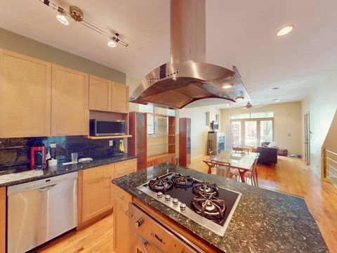 Tiny photo for 945 N Honore Street #1, Chicago, IL 60622 (MLS # 12565593)