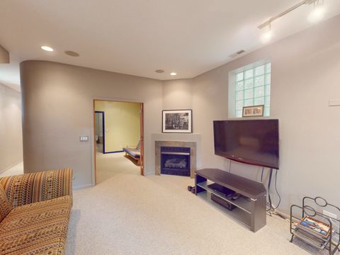 Tiny photo for 945 N Honore Street #1, Chicago, IL 60622 (MLS # 12565593)