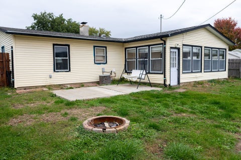 Tiny photo for 740 41ST Avenue, East Moline, IL 61244 (MLS # 12781347)