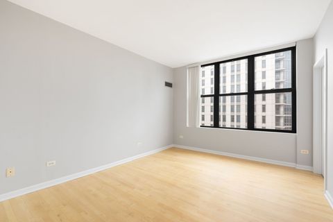 Tiny photo for 330 N JEFFERSON Street #2108, Chicago, IL 60661 (MLS # 12586728)