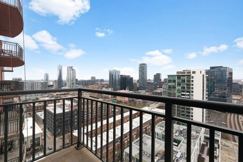 Tiny photo for 330 N JEFFERSON Street #2108, Chicago, IL 60661 (MLS # 12586728)