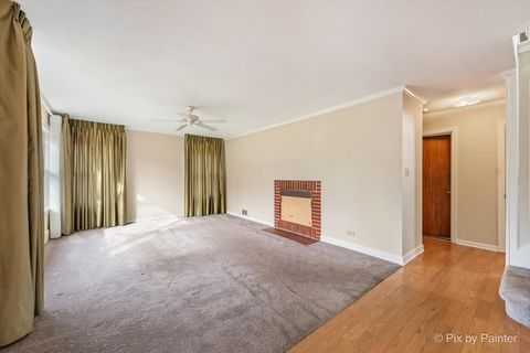 Tiny photo for Glen Ellyn, IL 60137 (MLS # 12561183)