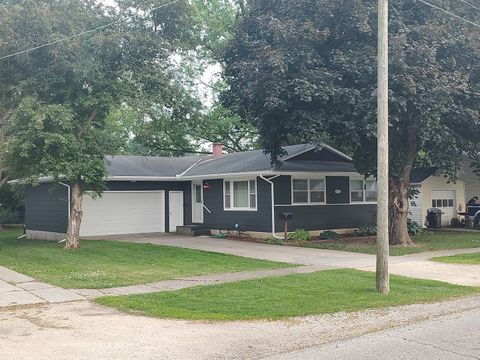 617 E Jackson Street Belvidere IL 61008