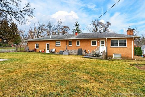 Tiny photo for 7302 Chippewa Drive, Wonder Lake, IL 60097 (MLS # 12590837)