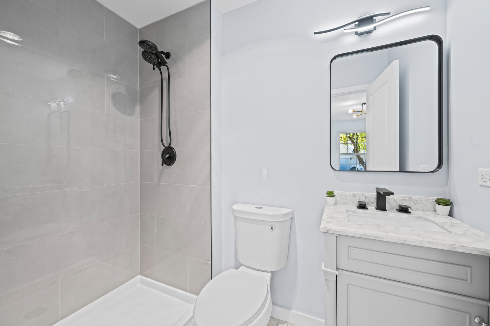 Wheeling, Illinois 60090, United States, 2 Bedrooms Bedrooms, ,2 BathroomsBathrooms,Residential,Active,246848