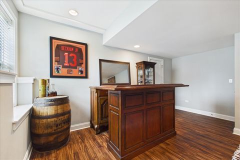 Tiny photo for 811 Michigan Street, Wheaton, IL 60187 (MLS # 12612238)