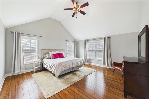 Tiny photo for 811 Michigan Street, Wheaton, IL 60187 (MLS # 12612238)