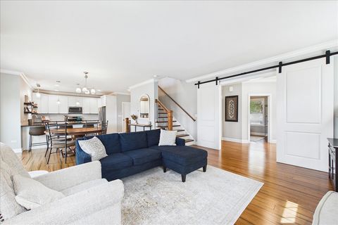 Tiny photo for 811 Michigan Street, Wheaton, IL 60187 (MLS # 12612238)