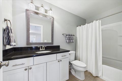 Tiny photo for 811 Michigan Street, Wheaton, IL 60187 (MLS # 12612238)