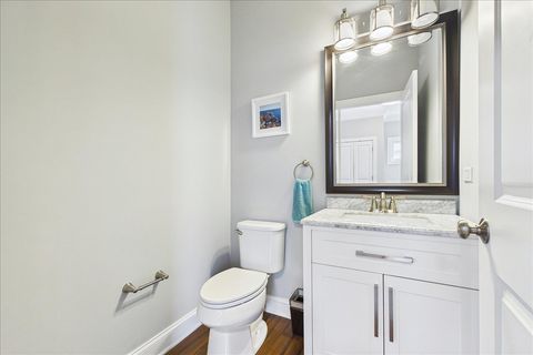 Tiny photo for 811 Michigan Street, Wheaton, IL 60187 (MLS # 12612238)