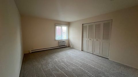 Tiny photo for 850 S Lorraine Road #3L, Wheaton, IL 60189 (MLS # 12485962)
