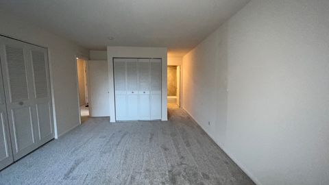 Tiny photo for 850 S Lorraine Road #3L, Wheaton, IL 60189 (MLS # 12485962)