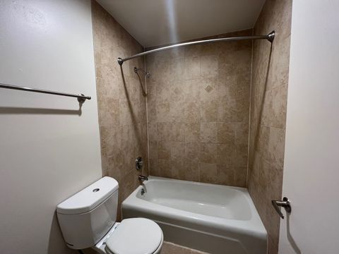 Tiny photo for 850 S Lorraine Road #3L, Wheaton, IL 60189 (MLS # 12485962)