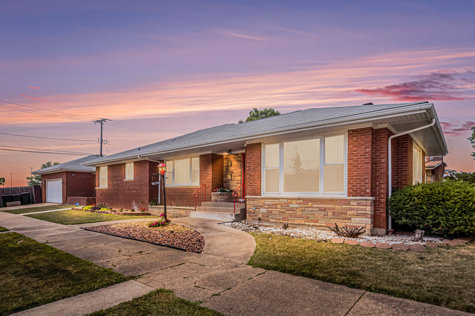 Chicago, Illinois 60643, United States, 2 Bedrooms Bedrooms, ,3 BathroomsBathrooms,Residential,Active,216838