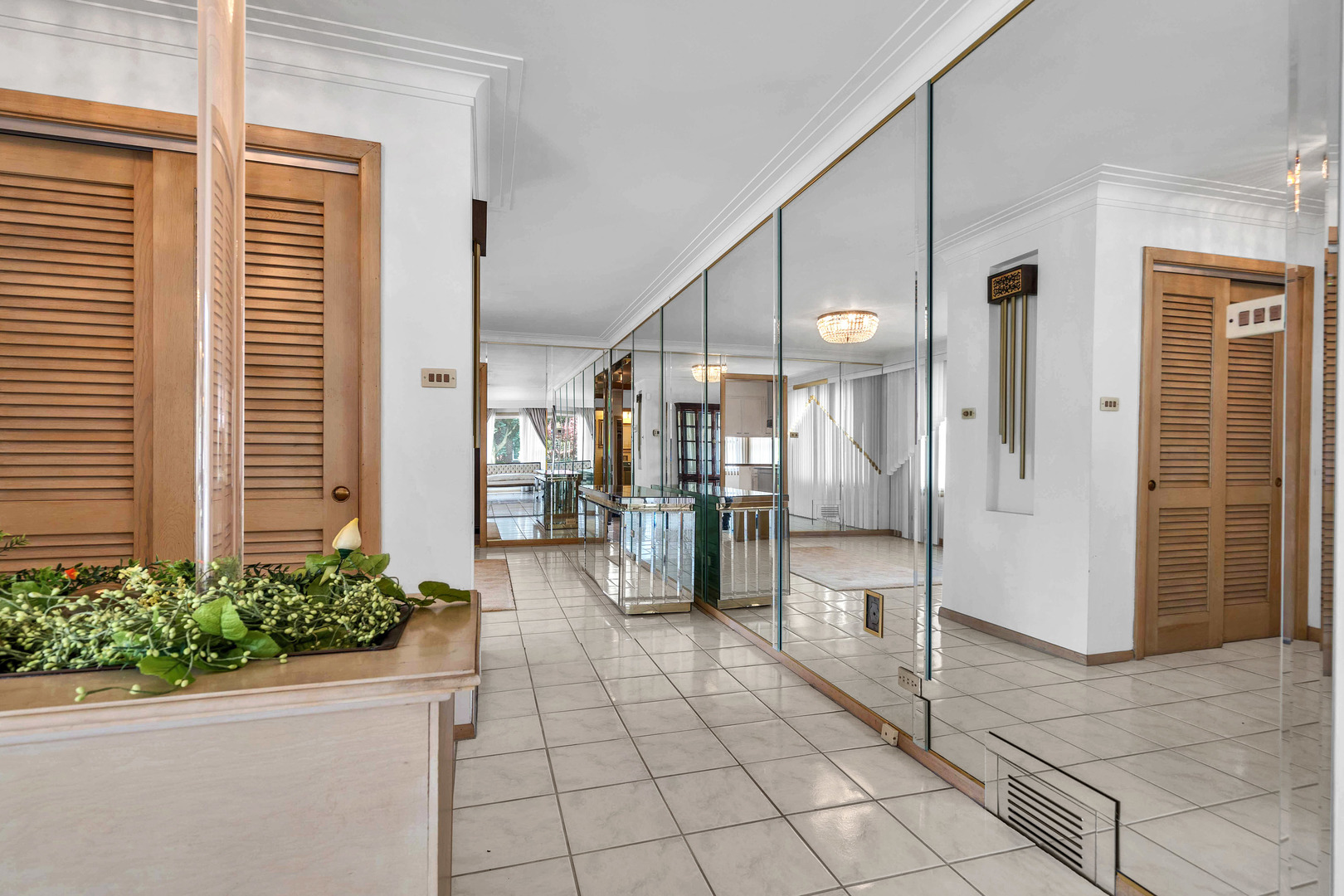 Chicago, Illinois 60643, United States, 2 Bedrooms Bedrooms, ,3 BathroomsBathrooms,Residential,Active,216838