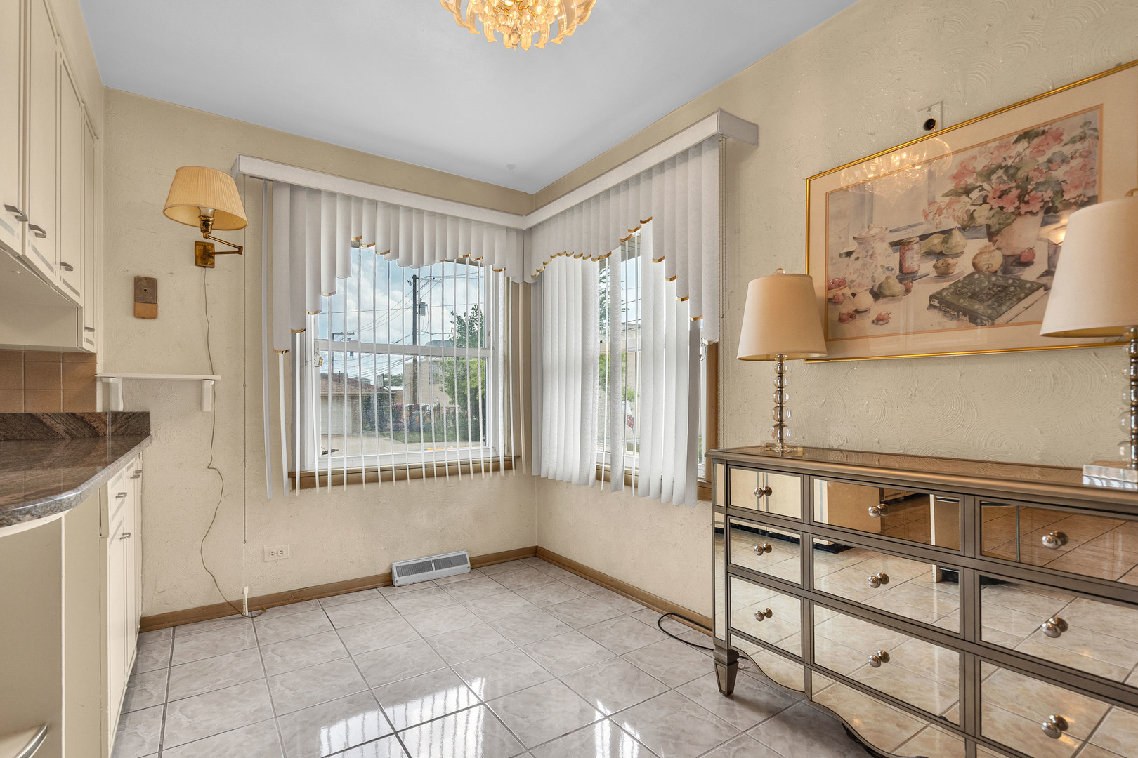 Chicago, Illinois 60643, United States, 2 Bedrooms Bedrooms, ,3 BathroomsBathrooms,Residential,Active,216838