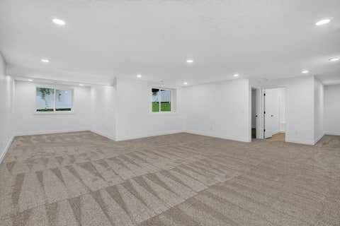 Tiny photo for 1319 Heights Court, Bettendorf, IA 52722 (MLS # 12729907)