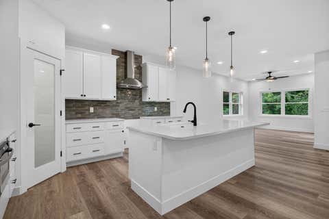 Tiny photo for 1319 Heights Court, Bettendorf, IA 52722 (MLS # 12729907)