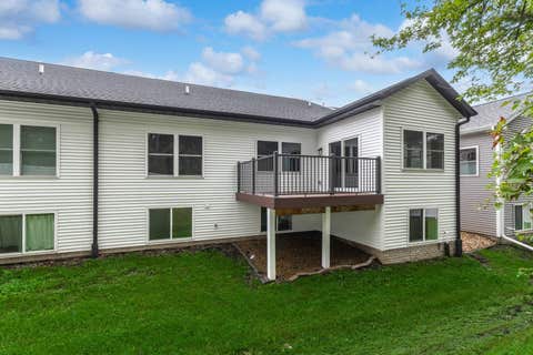 Tiny photo for 1319 Heights Court, Bettendorf, IA 52722 (MLS # 12729907)