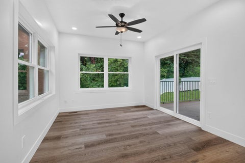 Tiny photo for 1319 Heights Court, Bettendorf, IA 52722 (MLS # 12729907)