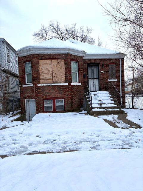 Photo of 1255 W 108th Place, Chicago, IL 60643 (MLS # 12532502)